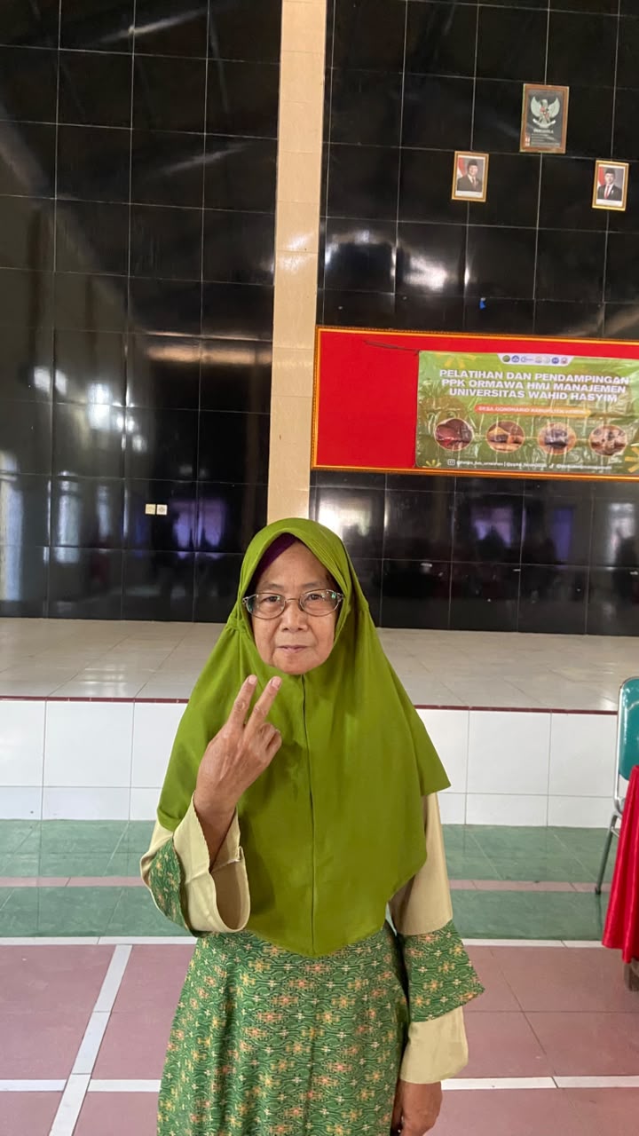 Bu Suratmi